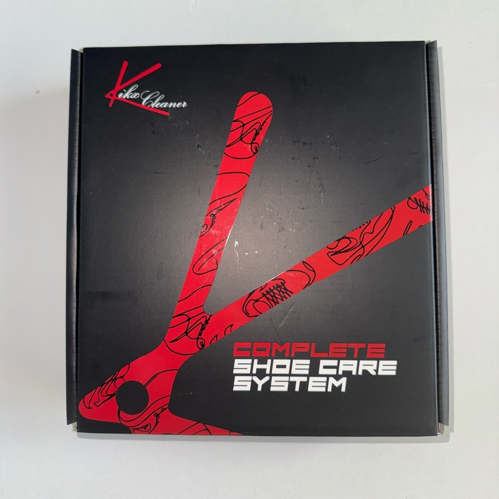 BRAND NEW Miami Kikx Cleaner
Shoe Cleaner